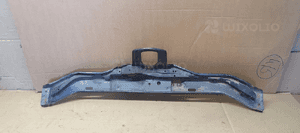 Pas przedni górny wzmocnienie Mercedes W124 5