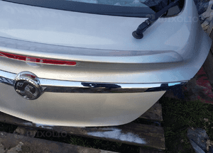 Opel insignia a h/b klapa z szyba kompletna 7
