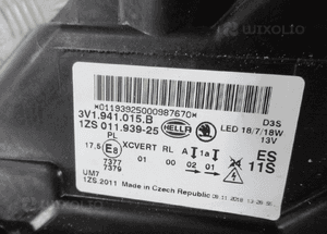 Lampa przednia lewa skoda superb iii bi-xenon skrętna 2015- 12