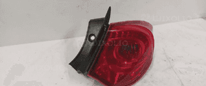 Lampa tyl tylna prawa alfa romeo giulietta 2
