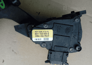 Audi A6 C5 2.0 FSI pedal potencjometr gazu 8D1723523E 2