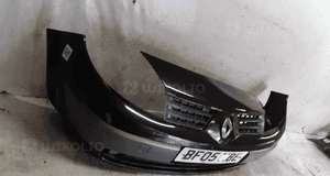 Zderzak przód przedni renault scenic 2 ii NV676 czarny halogeny 4