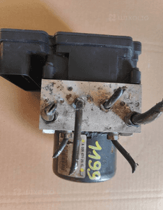 POMPA ABS Mercedes C klasa W204 OE A0064312512 2