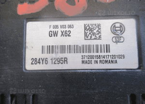 MODUŁ STEROWNIK MASTER IV 284Y61295R 2