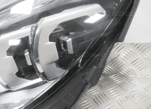 Lampa przednia przód lewa mercedes c-klasa W205 lift full led 2018- 9