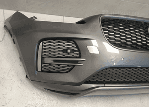 Jaguar e-pace X540 lift r dynamic zderzak przód przedni 4XPDC radar grill znaczek 3