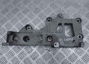 Łapa alternatora vw audi skoda seat 06F903143E radom 1