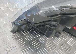 LAMPA PRZÓD PRZEDNIA PRAWA TOYOTA YARIS III 3 LIFT soczewka 2014-2017 rok 11