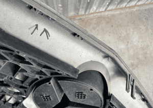 MERCEDES R 251 AMG grill atrapa 6