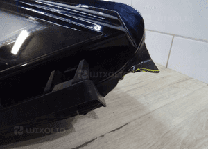 Tesla s plaid lampa lewy przód 1563713-00-D 5