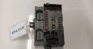 SKRZYNKA BEZPIECZNIKÓW MODUŁ BSI FIAT DUCATO 1371887080 NO 654/010 1