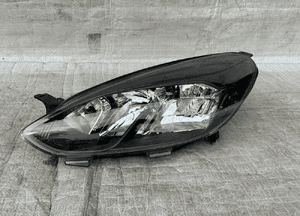 Ford Fiesta mk8 ST półled lampa 1
