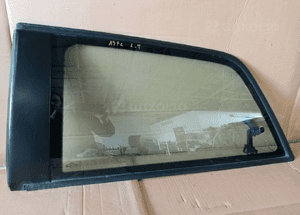 Szyba karoseryjna lewy tyl Audi A3 8L lift 3D 2001 1