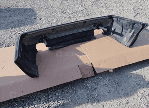 Bmw 7 E38 zderzak tylny tył 10