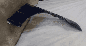 * BŁOTNIK MERCEDES W203 PRAWY PRZÓD PRZEDNI C345 NIEBIESKI 3