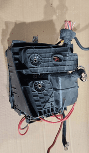 SKRZYNKA BEZPIECZNIKÓW VW PASSAT B7 2.0 TDI 3C0937125 5