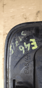 Klapka wlewu paliwa BMW 3 E46 317/5 4