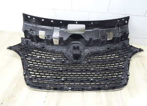GRILL ZDERZAK PRZÓD MASTER 4 renault 10