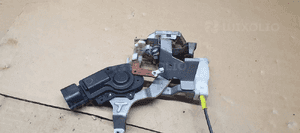 Zamek prawy tył tylny prawy Toyota Aygo 2PIN 7