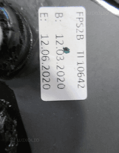 Szyba boczna karoseryjna prawa jaguar xe 2015-2020 6