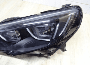 Lampa lewy przód opel insignia b led 39195641 2