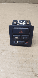 Przełącznik świateł awaryjnych DTC BMW E90 9132421 1