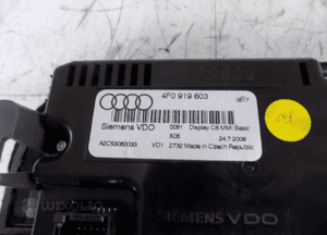 Audi A6 C6 2.0 tfsi licznik europa wyświetlacz 8