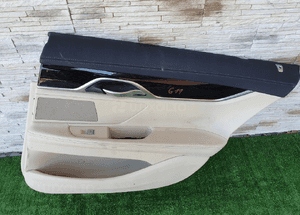 Tapicerka drzwi bmw 7 G11