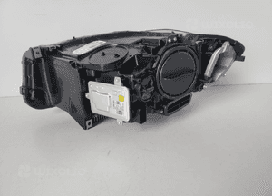 BMW 5 F10 F11 Lampa przednina Xenon Prawy - 12626 5