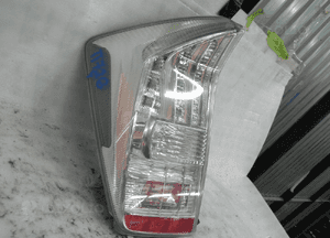 Lampa lewa tylna tył lewy led toyota prius iii XW30 2009- 2
