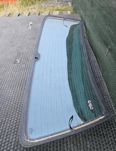 Szyba Tyl Tylna Klapy Klapa Podgrzewana VW Golf IV 4 Hatchback HB 97r 22
