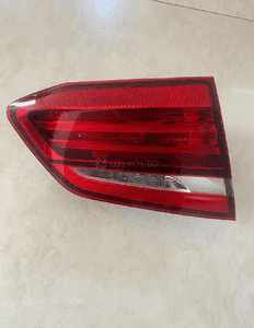 Lampa tył tylna lewa w klapę bmw 2 F45 7311041-10 2014- 2