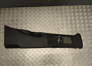 AUDI Q7 OSŁONA SŁUPKA B POSZYCIE PRAWE 1