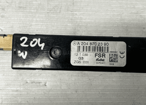 Mercedes C lift W204 antena A2048702390 5
