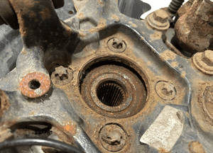 BMW X3 F25 / F26 Zwrotnica piasta tył Lewa - 16258 4