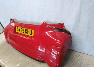 Zderzak tył tylny toyota aygo i 1 3P0 czerwony 5