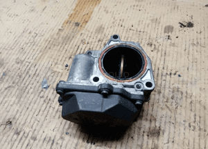 Przepustnica VW Passat B6 3C0 2.0 TDI 03G128063A 4