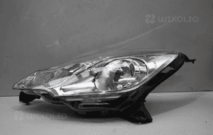 Lampa lewa przednia CITROEN C3 II; DS3 1