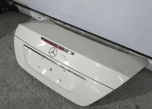 Klapa bagażnika tył tylna mercedes e-klasa W212 2009-2016 4