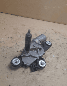 VOLVO V50 SILNICZEK WYCIERACZKI 0390201823 4