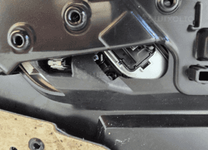 TAPICERKA TAPICERKI DRZWI BMW 7 G12 11