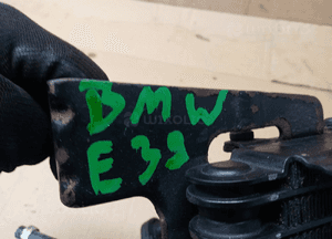 Chłodniczka paliwa zawór zaworek BMW 5 E39 3.0D 2247411 2354117 7
