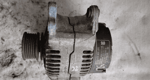 ALTERNATOR AUDI A3 8L VW GOLF IV 1.8T 1.8 T 037903025C 0123320034 4