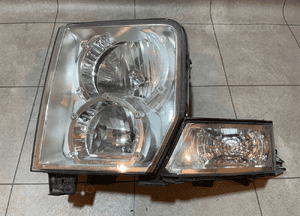 Jeep commander xk xh lampy przód oryginał uk ładne 7
