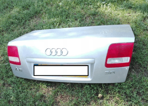 Audi A8 D3 klapa bagażnika LY7W 2