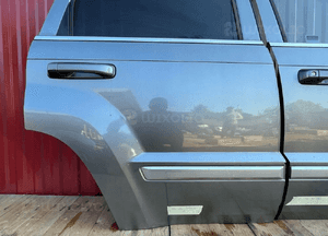 Jeep grand cherokee wk wh drzwi qdm ładne w kolor 8