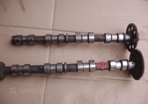 Toyota Avensis Rav4 2.0 2.2 D4D wałek rozrzadu