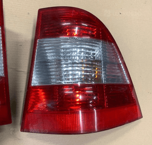 MERCEDES ml 163 lift lampa tył lewa prawa tylne tylna 3