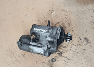 Rozrusznik starter silnika Land Rover Freelander 2.0 TD 228000-3981 2