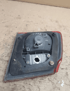 Mazda 626 v gf lampa lewa tył w klapę 132-61922 5